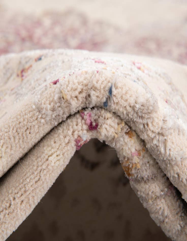 Detail image of 7' 10 x 9' 8 Deepa Rug
