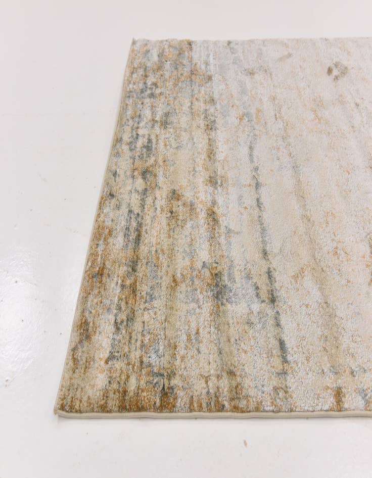 Detail image of 5' 3 x 7' 3 Delilah Rug