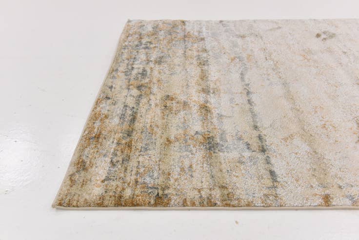 Detail image of 5' 3 x 7' 3 Delilah Rug