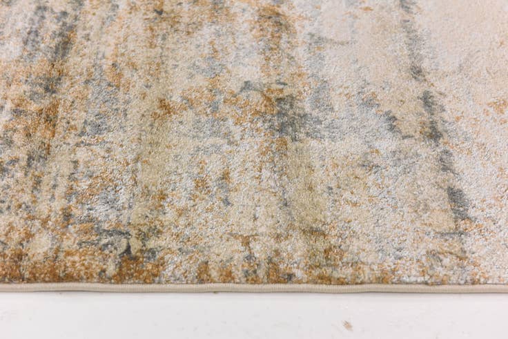 Detail image of 5' 3 x 7' 3 Delilah Rug