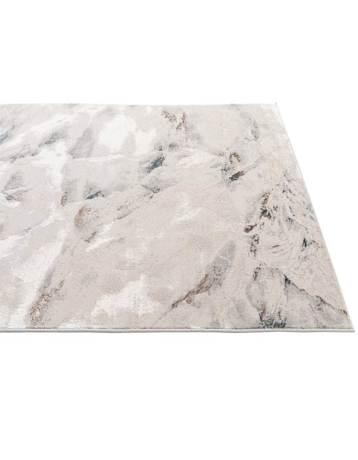 Detail image of 5' 2 x 7' 6 Delilah Rug