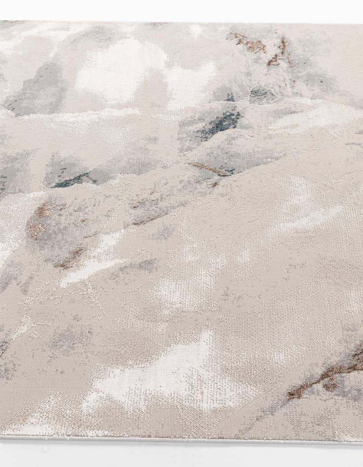 Detail image of 5' 2 x 7' 6 Delilah Rug