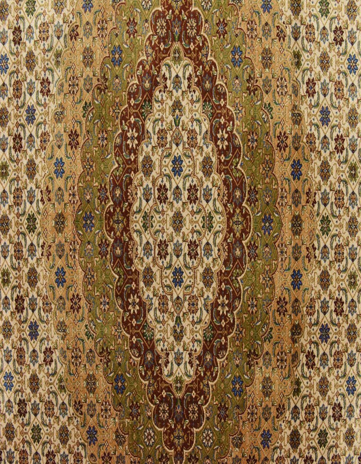 Detail image of 6' 7 x 9' 10 Dynasty Rug