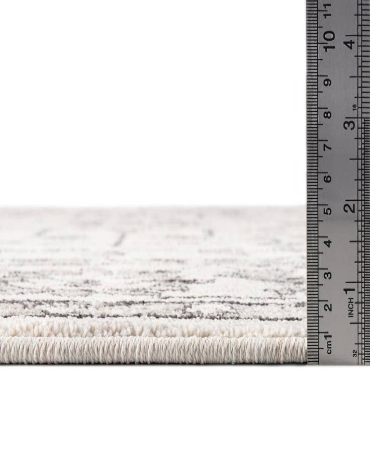Detail image of 4' x 6' Eco Traditional Rug