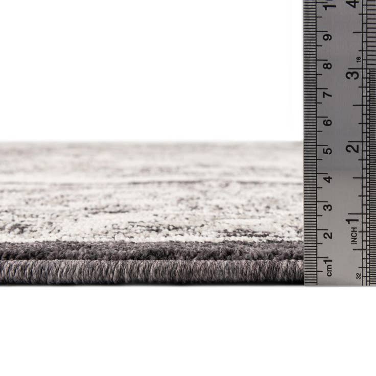 Detail image of 5' 3 x 8' Eco Traditional Rug