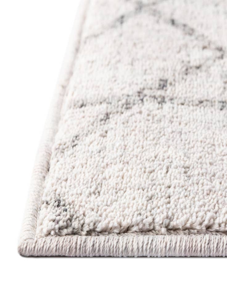 Detail image of 2' x 3' Eco Trellis Rug