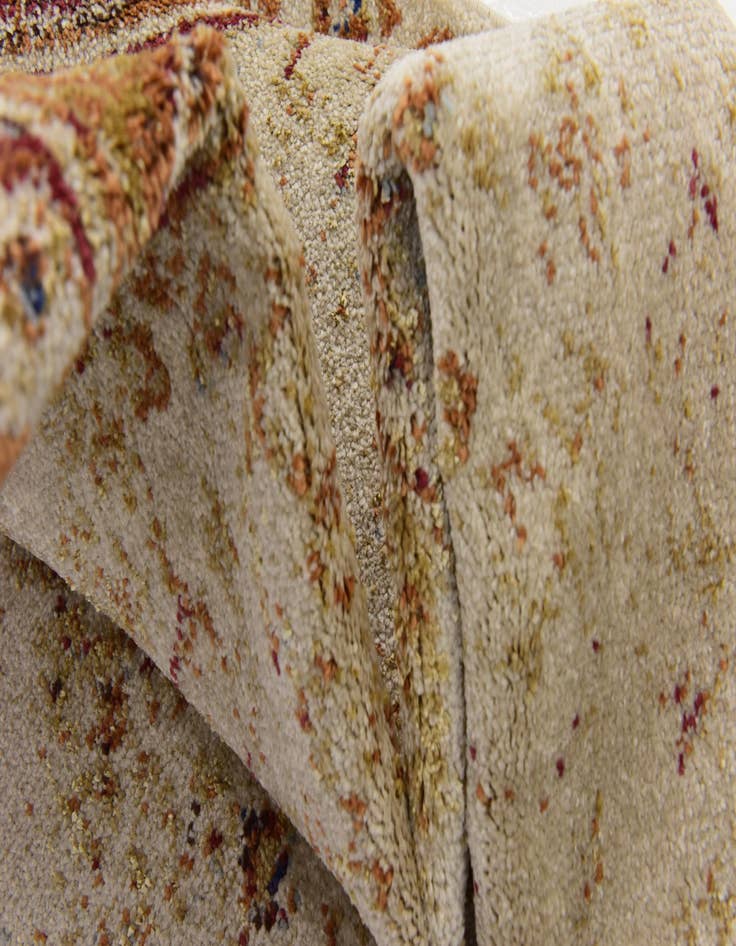 Detail image of 5' 2 x 7' 7 Eden Rug