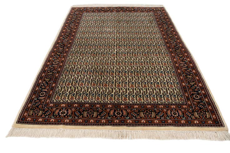 Detail image of 4' 8 x 6' 5 Hand Knotted Farahan Oriental Wool Rug