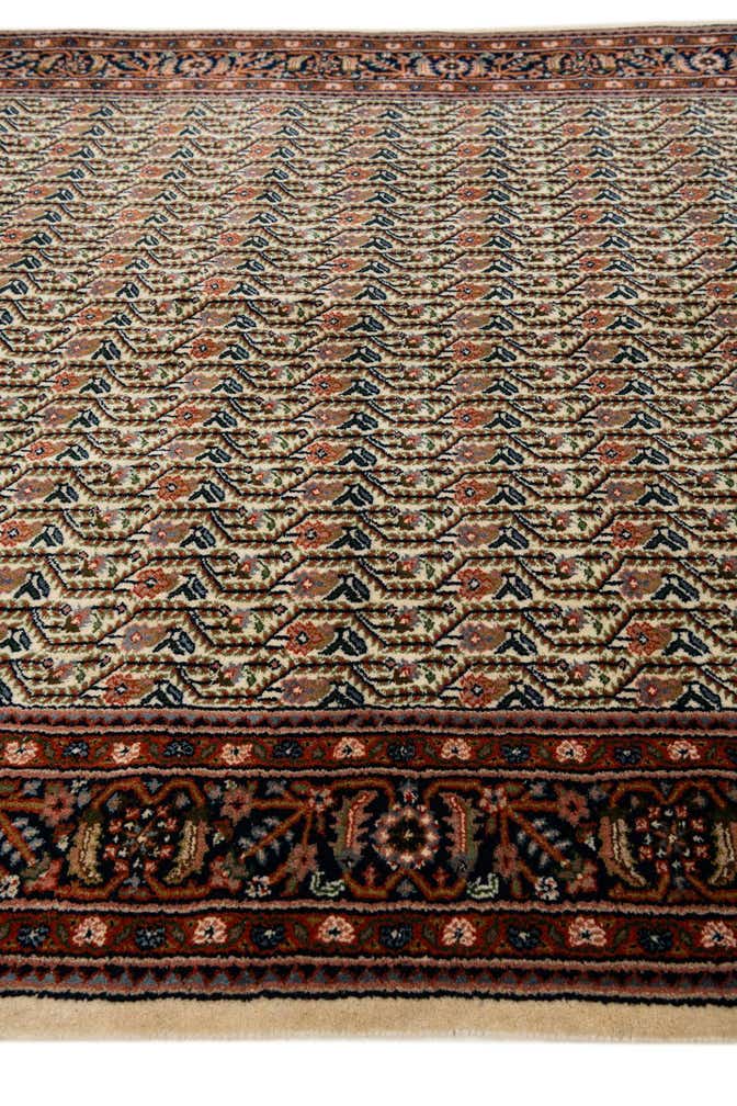 4' 8 x 6' 5 Hand Knotted Farahan Oriental Wool Rug