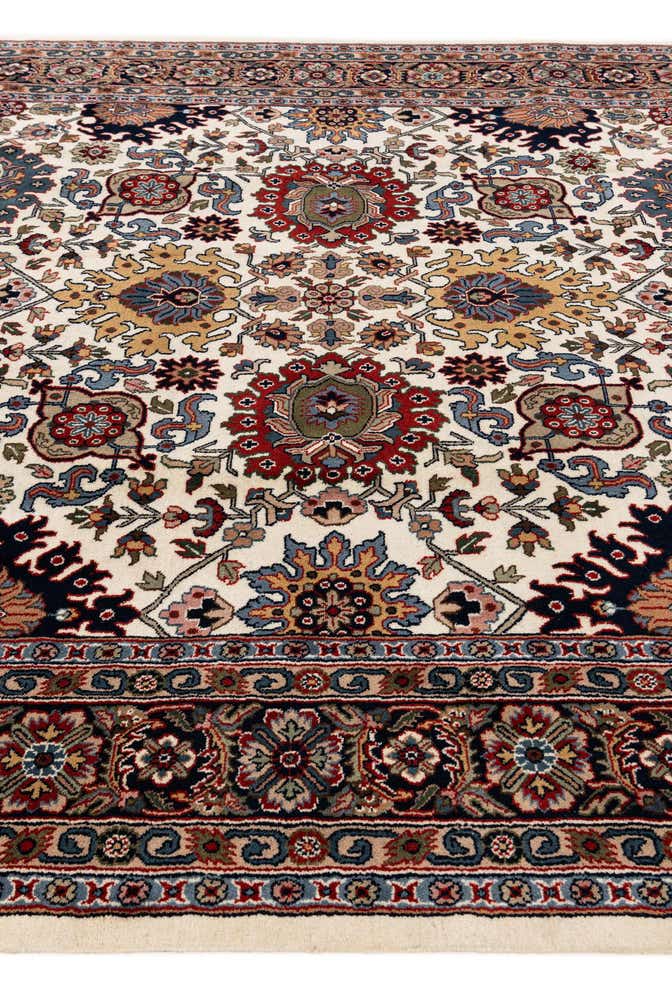 6' 5 x 10' Hand Knotted Farahan Wool Rug