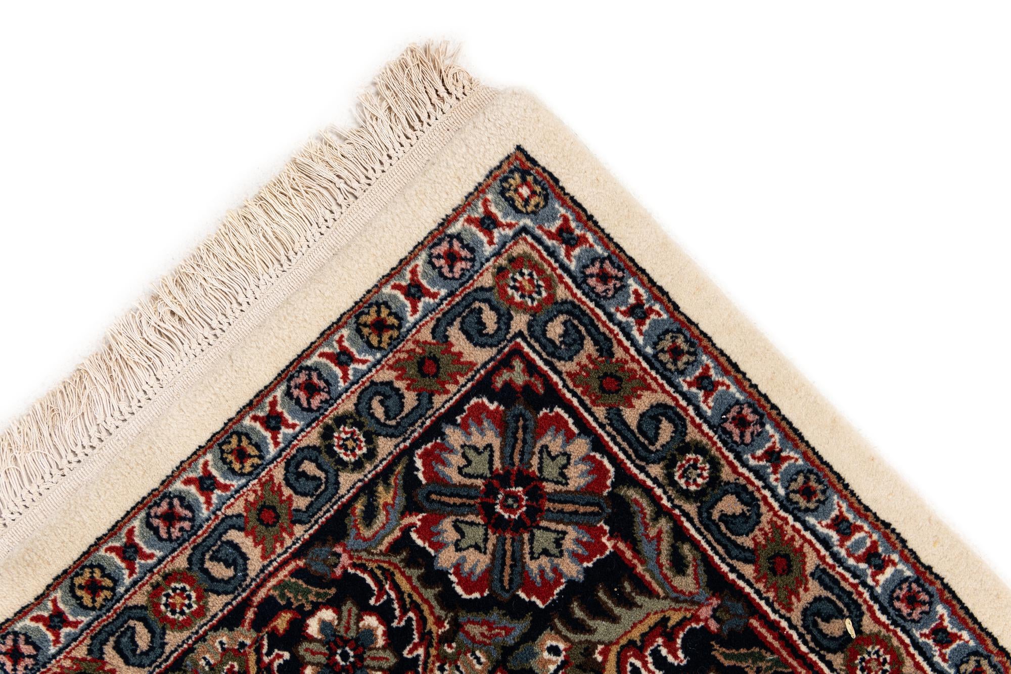 6' 5 x 10' Hand Knotted Farahan Wool Rug