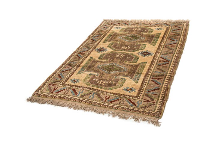 Detail image of 4' 4 x 5' 10 Hand Knotted Fars Wool Rug