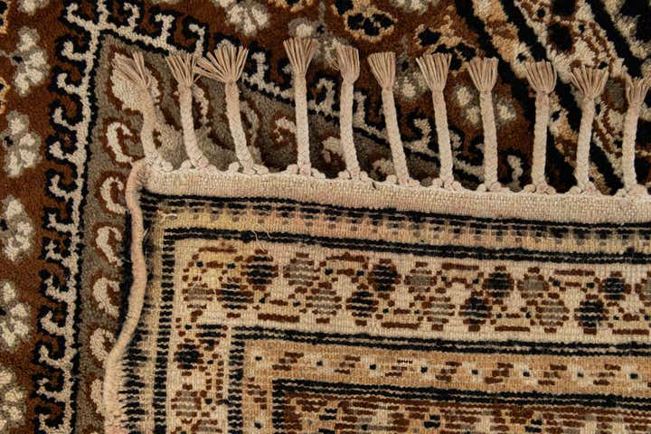 2' 8 x 4' 10 Hand Knotted Fars Wool Rug