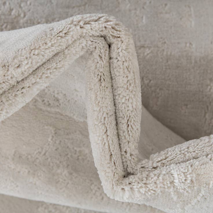 Detail image of 6' x 9' Finsbury Rug