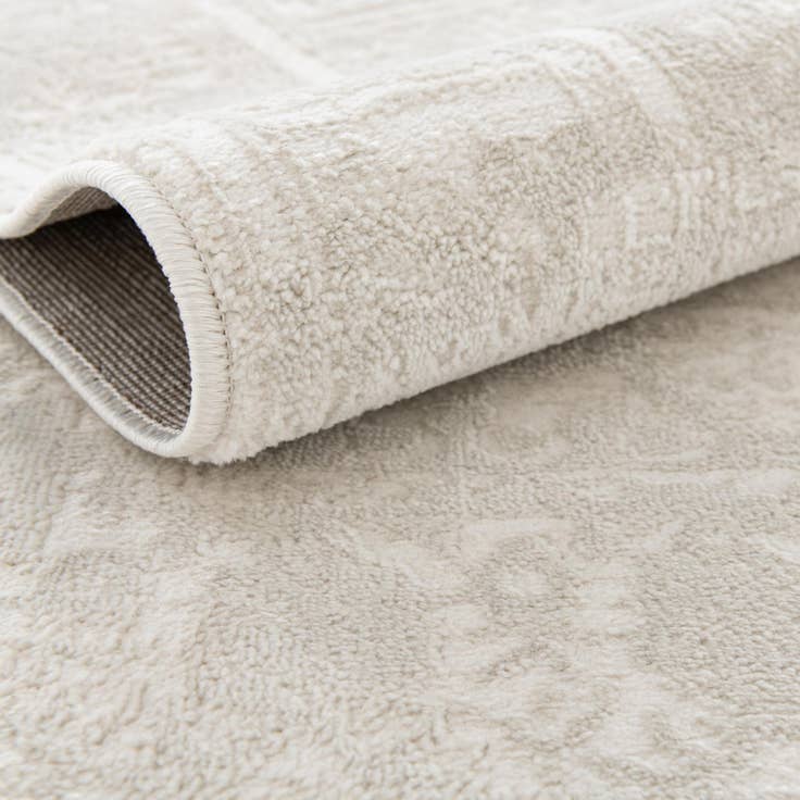Detail image of 2' x 3' Finsbury Rug