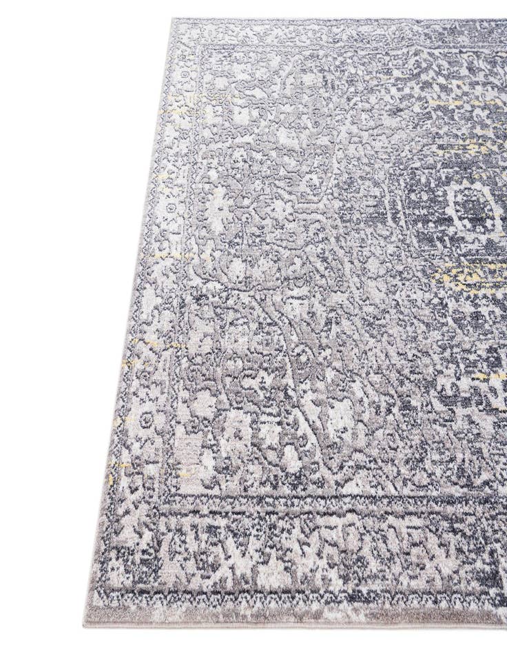 Detail image of 5' 3 x 7' 7 Fleur Rug