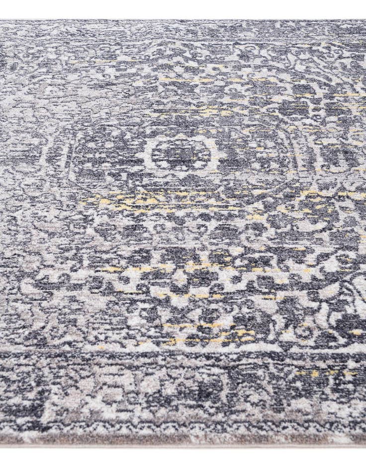 Detail image of 5' 3 x 7' 7 Fleur Rug
