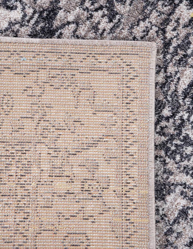 Detail image of 5' 3 x 7' 7 Fleur Rug