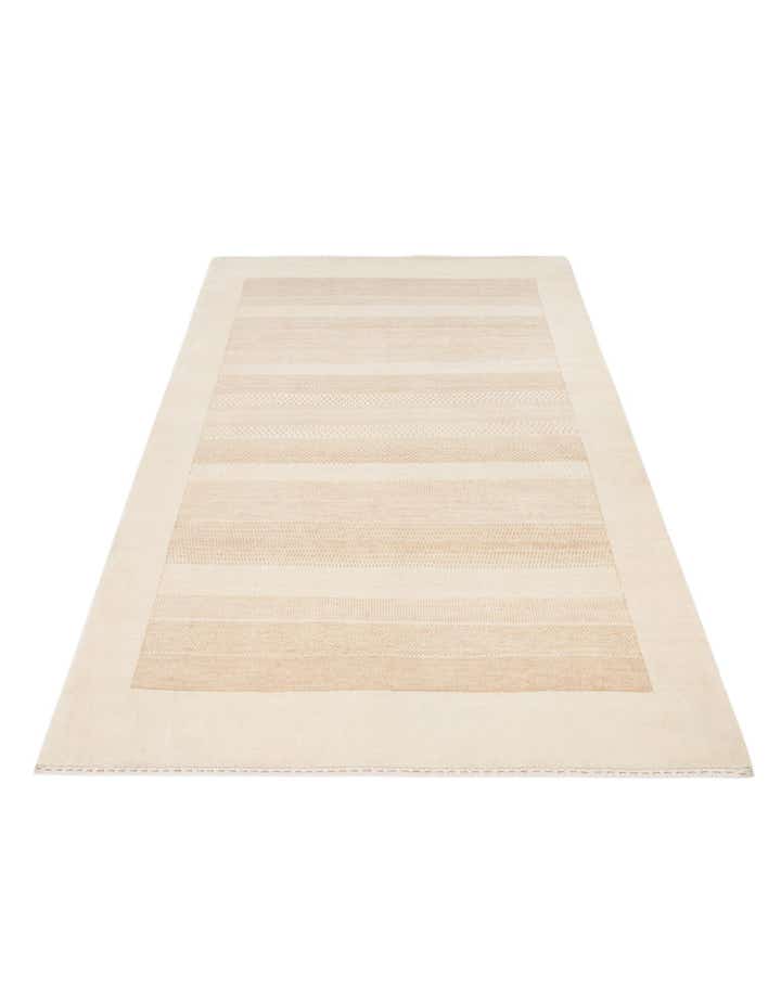 4' 10 x 6' 10 Hand Knotted Gabbeh Wool Rug
