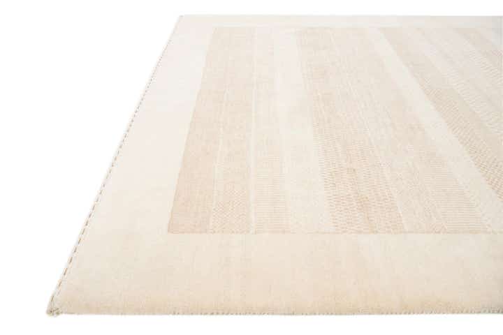 4' 10 x 6' 10 Hand Knotted Gabbeh Wool Rug