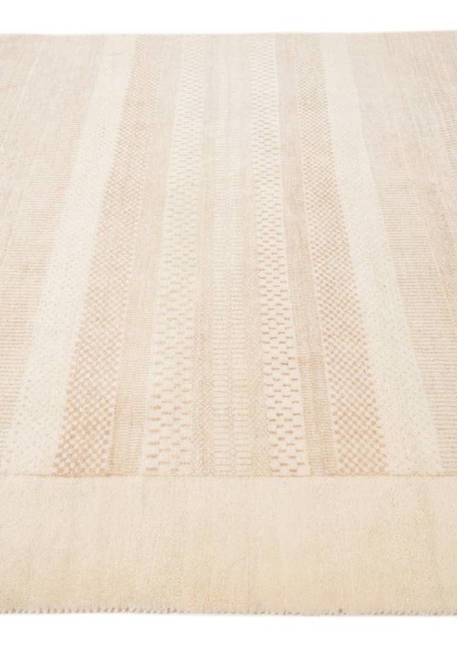 Detail image of 4' 10 x 6' 10 Hand Knotted Gabbeh Wool Rug