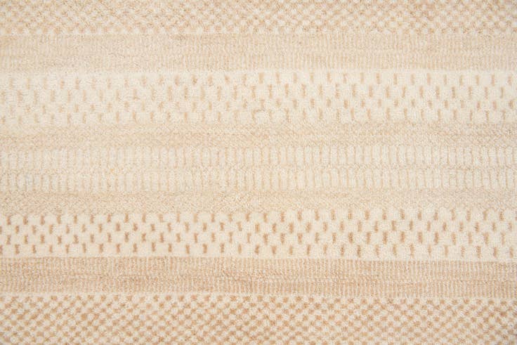 Detail image of 4' 10 x 6' 10 Hand Knotted Gabbeh Wool Rug