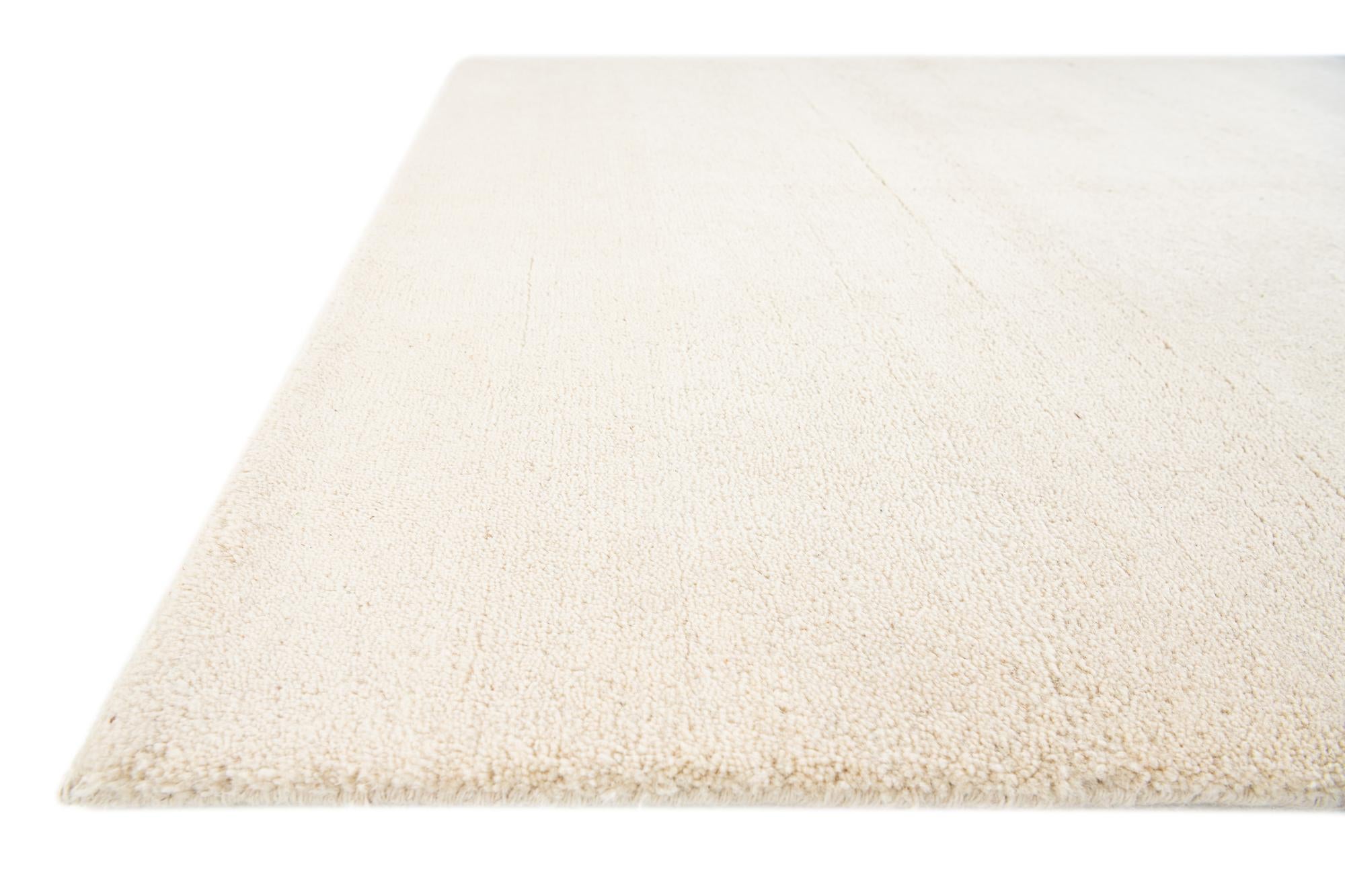 4' 1 x 6' Hand Knotted Gabbeh Wool Rug