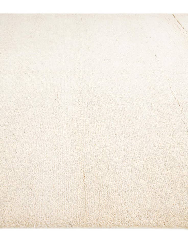 Detail image of 4' 1 x 6'  Hand Knotted Gabbeh Wool Rug