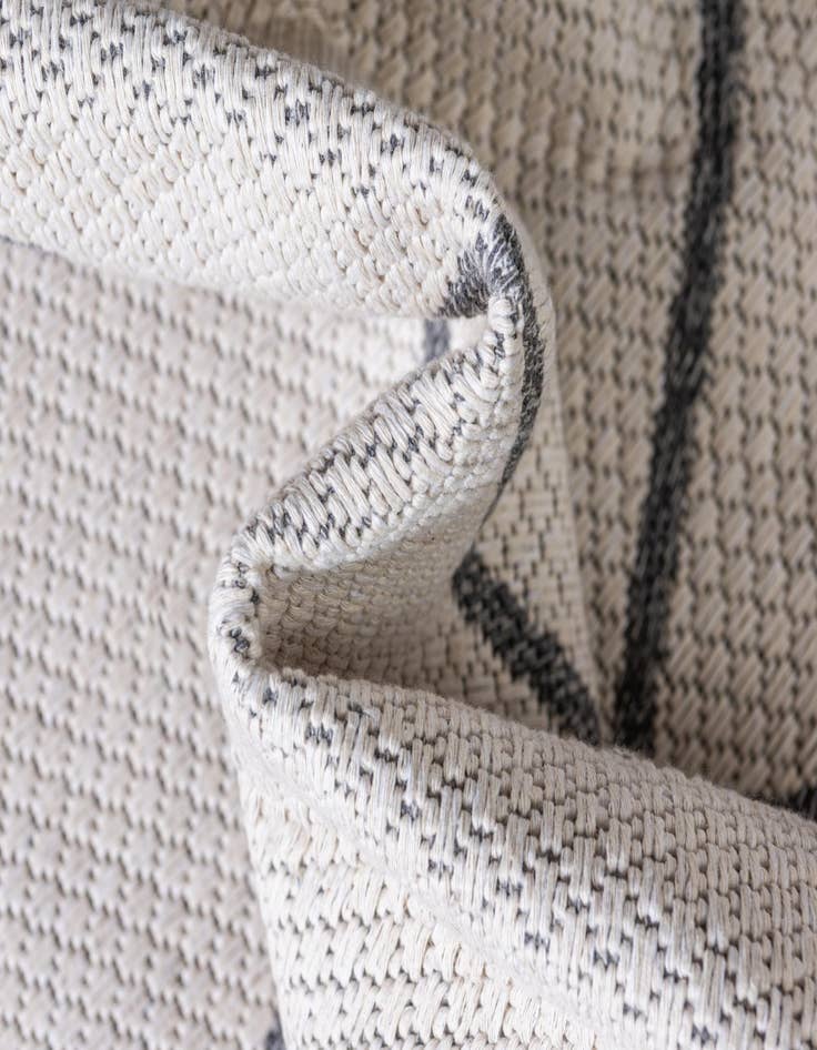 Detail image of 8' 5 x 11' 4 Georgia Rug