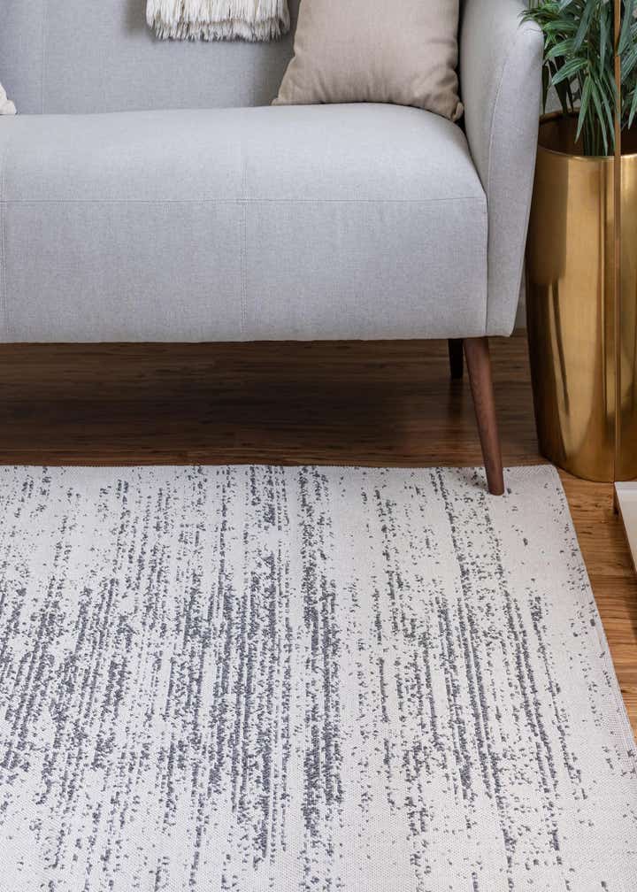 6' 4 x 9' Georgia Rug