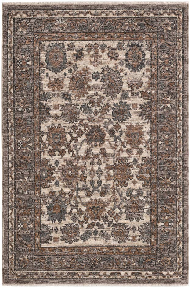 Detail image of 4' x 6' 3 Grand Tradition Rug