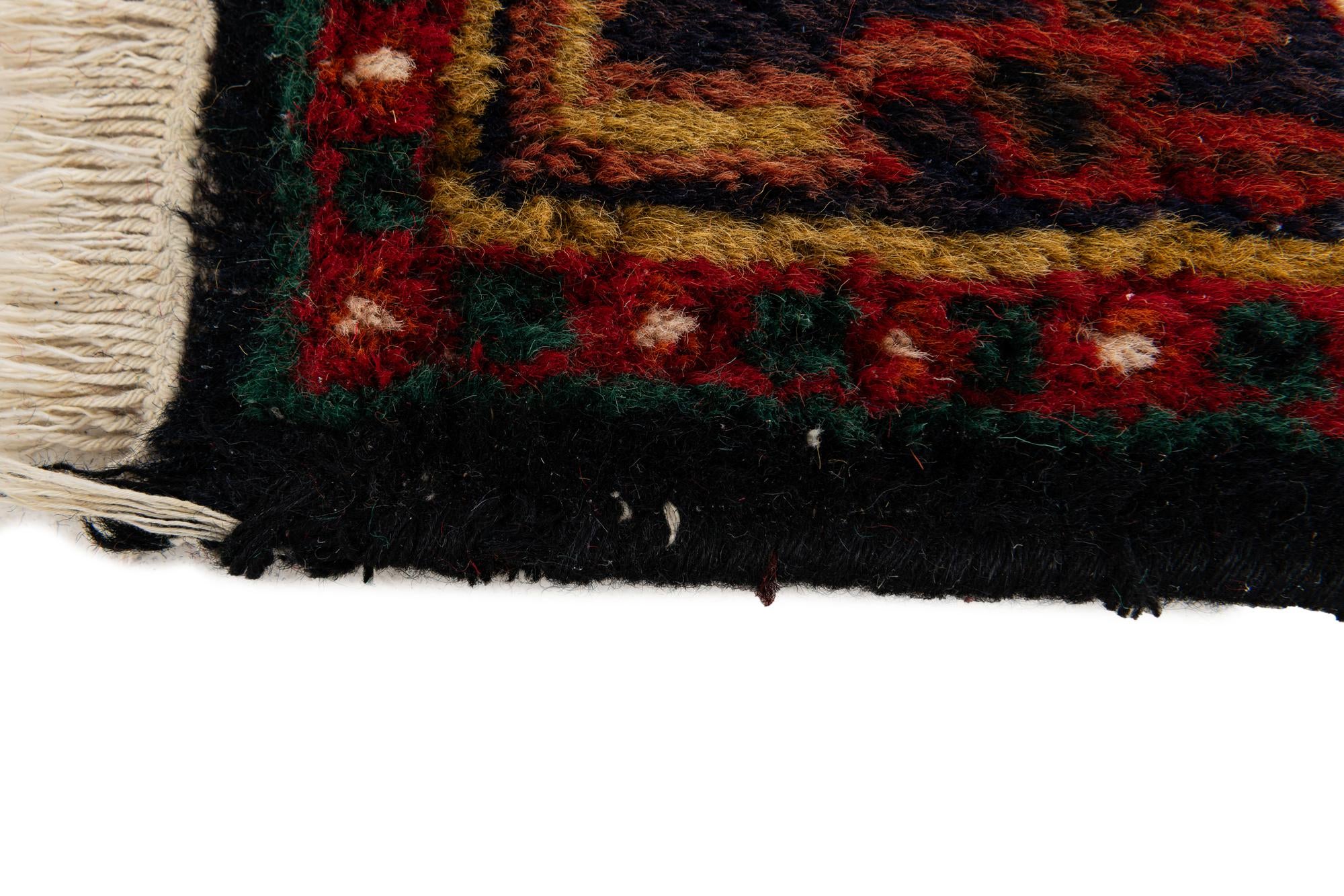 1' 11 x 2' 11 Hand Knotted Hamedan Wool Rug