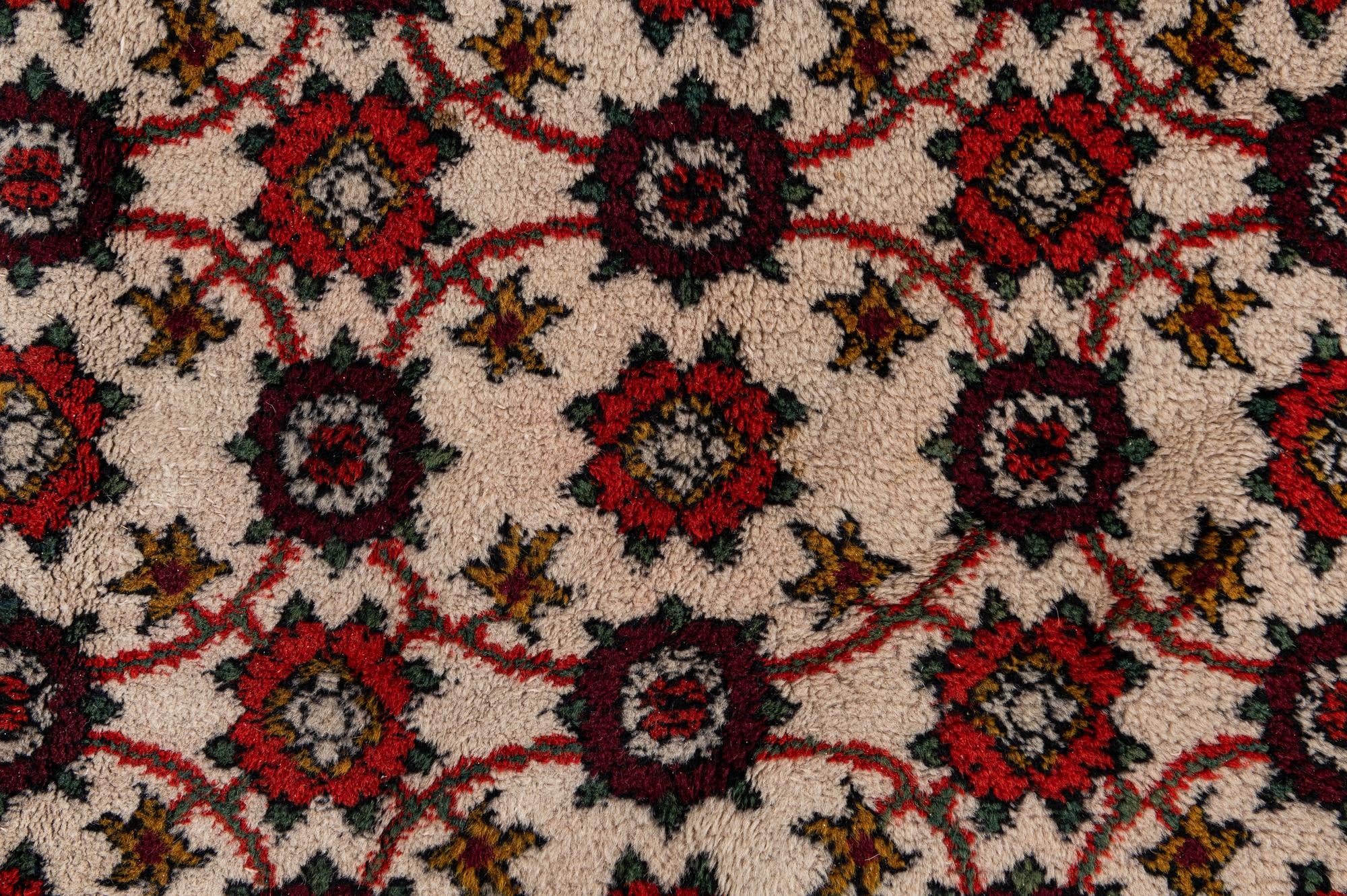 6' 8 x 9' Hand Knotted Hamedan Wool Rug