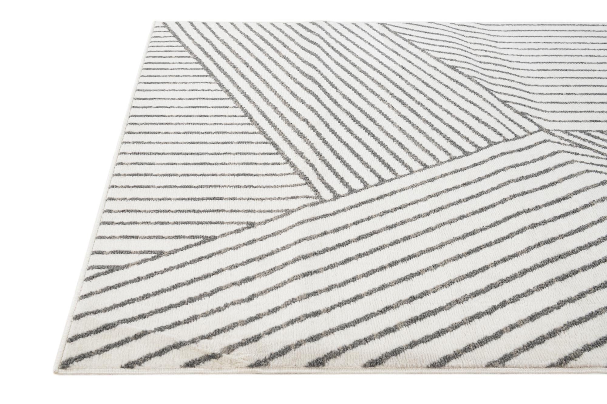 5' 3 x 7' 7 Hanahan Rug