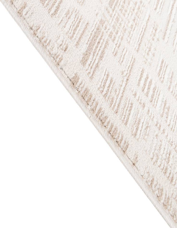 Detail image of 5' x 7' 5 Hanahan Rug