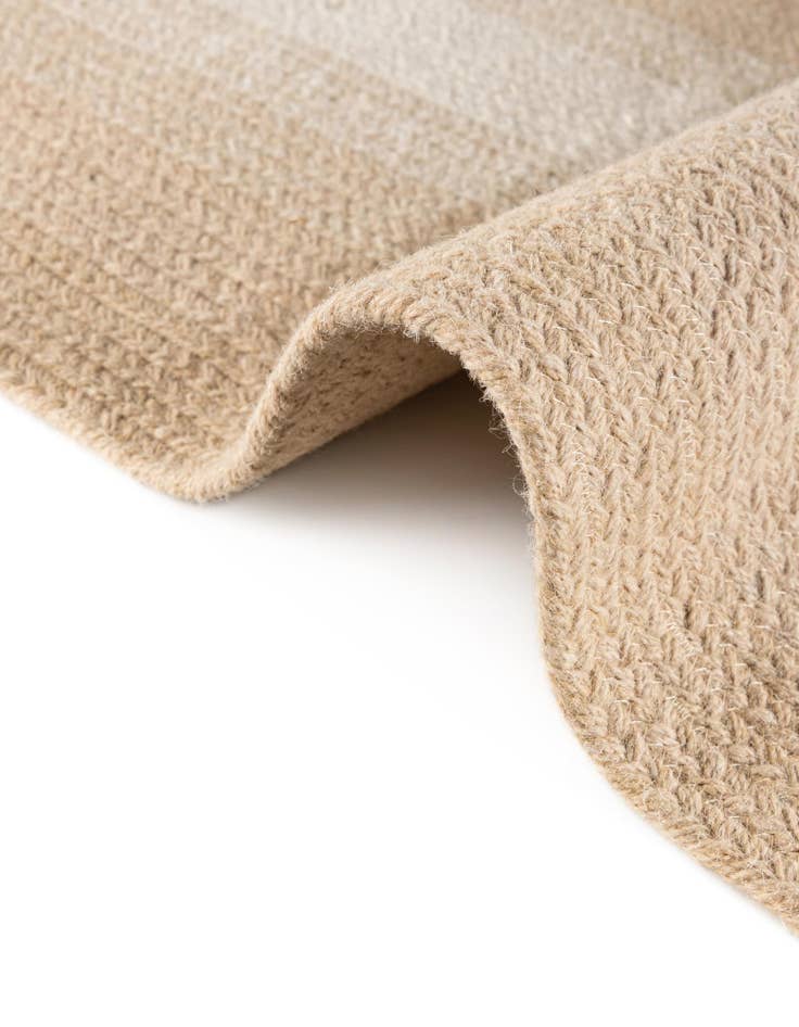 Detail image of 5' 1 x 8'  Hand Hand Braided Wool Rug