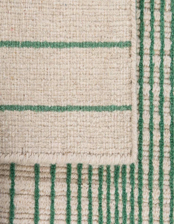 Detail image of 2' 2 x 3' 2  Hand Woven Hand Woven Chindi Cotton Wool Rug
