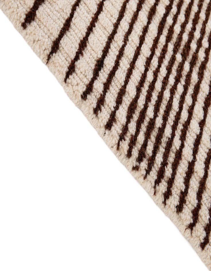 Detail image of 2' 2 x 3' 2  Hand Woven Hand Woven Chindi Cotton Wool Rug