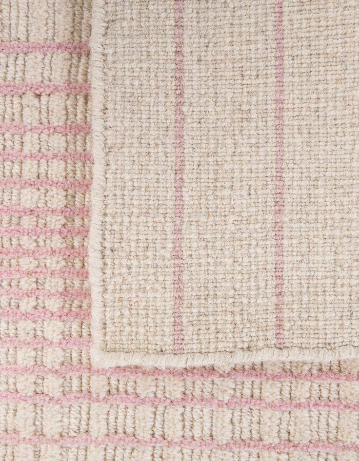 Detail image of 2' 1 x 3' 2  Hand Woven Hand Woven Chindi Cotton Wool Rug