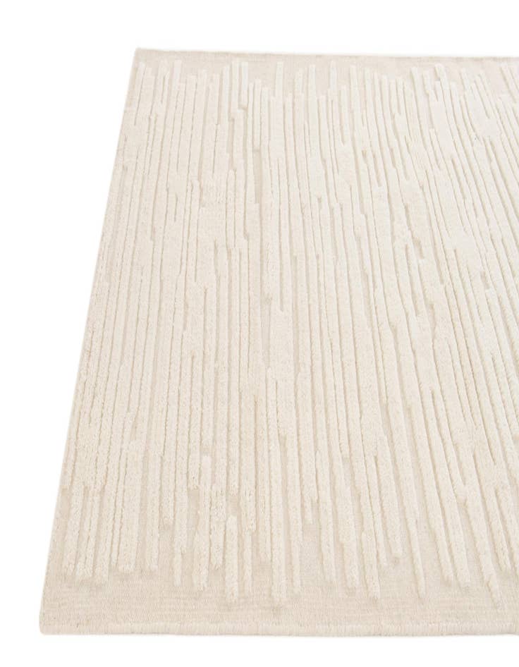 Detail image of 4' x 6' 1 Hand Woven Hand Woven Rug