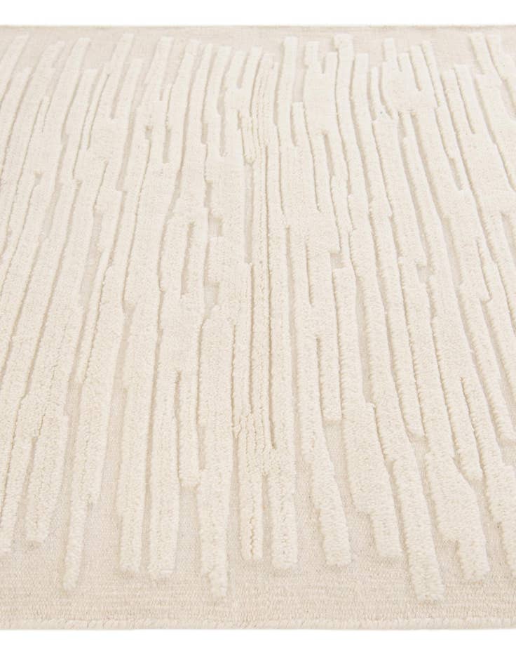 Detail image of 4' x 6' 1 Hand Woven Hand Woven Rug