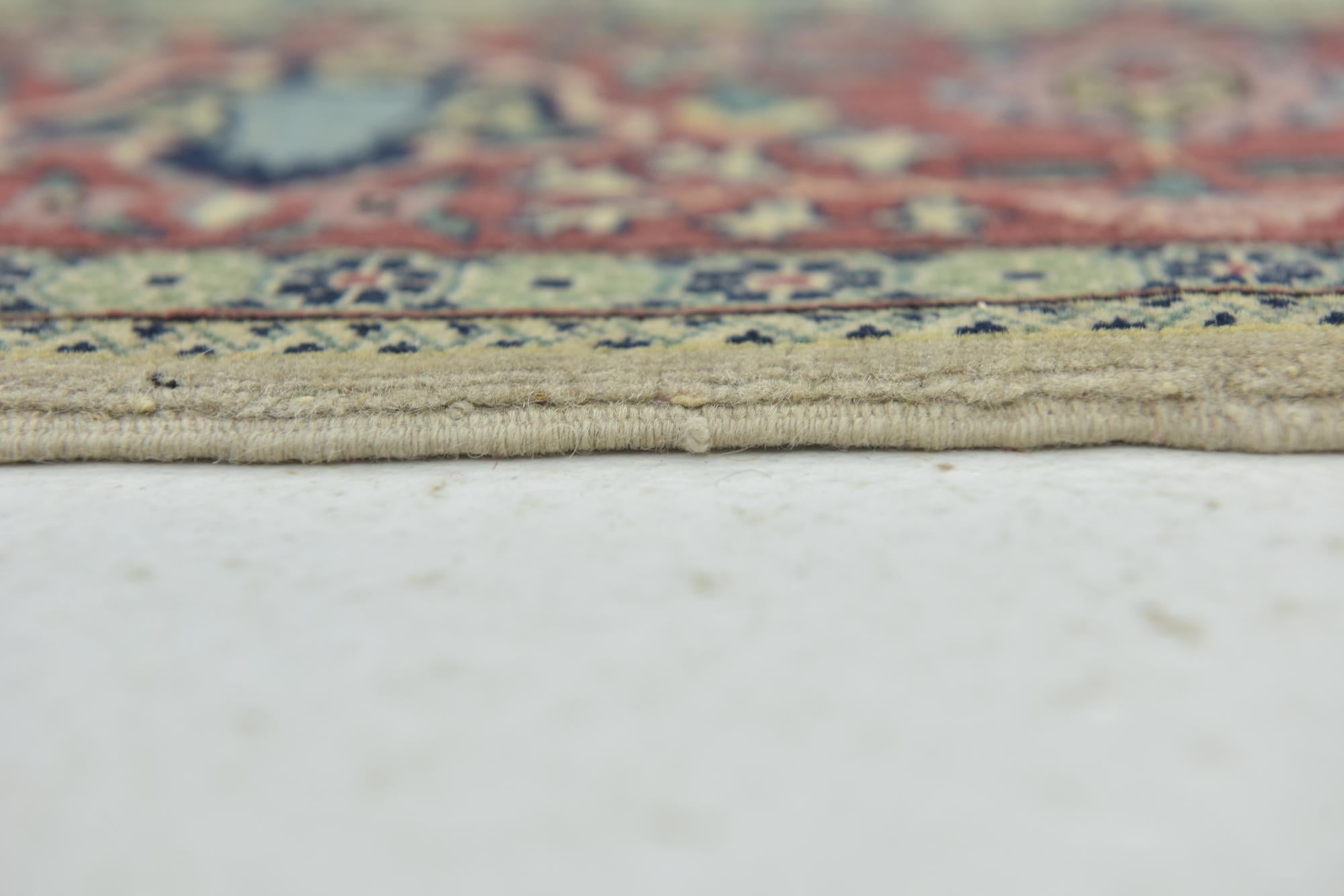 6' 9 x 9' 5 Hand Knotted Hereke Oriental Wool Rug