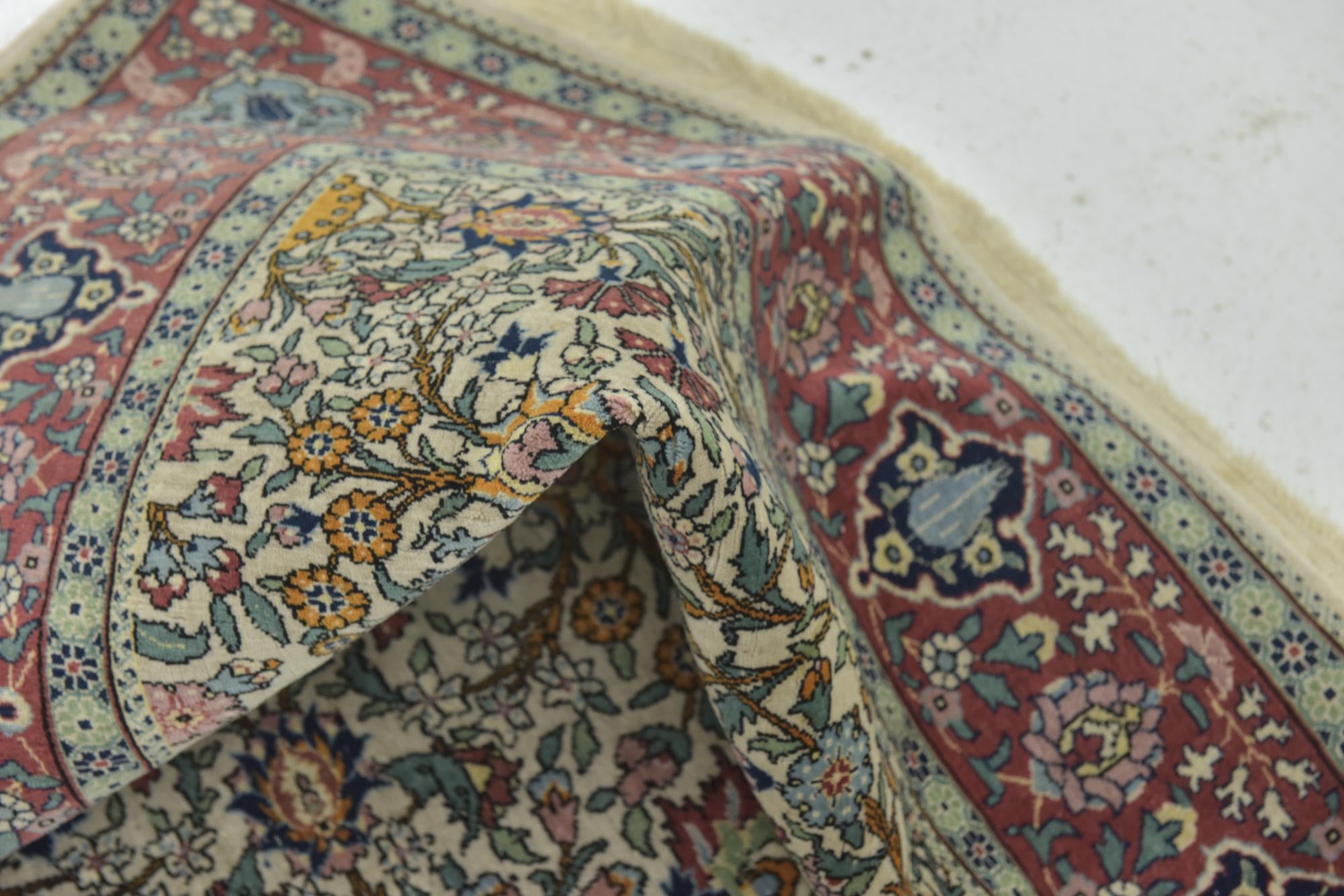6' 9 x 9' 5 Hand Knotted Hereke Oriental Wool Rug