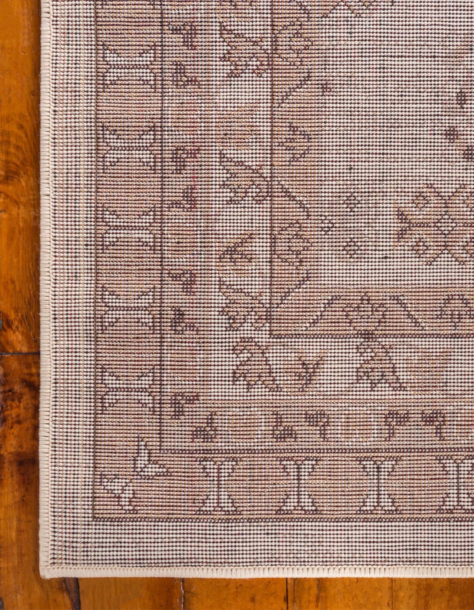 6' x 9' Heriz Design Rug