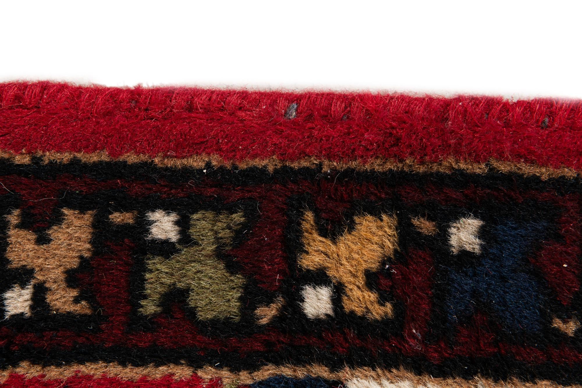 2' x 3' Hand Knotted Heriz Wool Rug