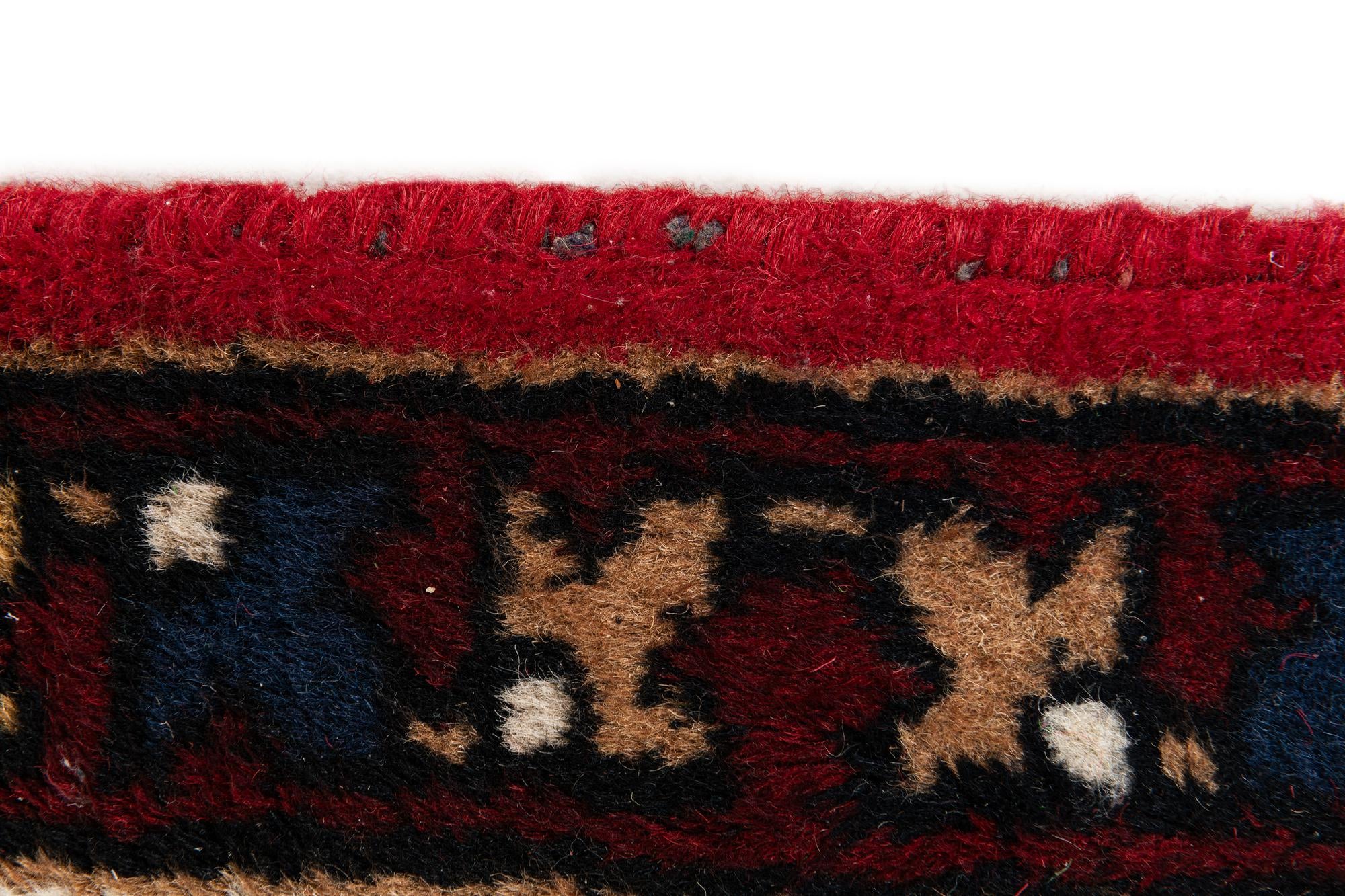 2' x 3' Hand Knotted Heriz Wool Rug