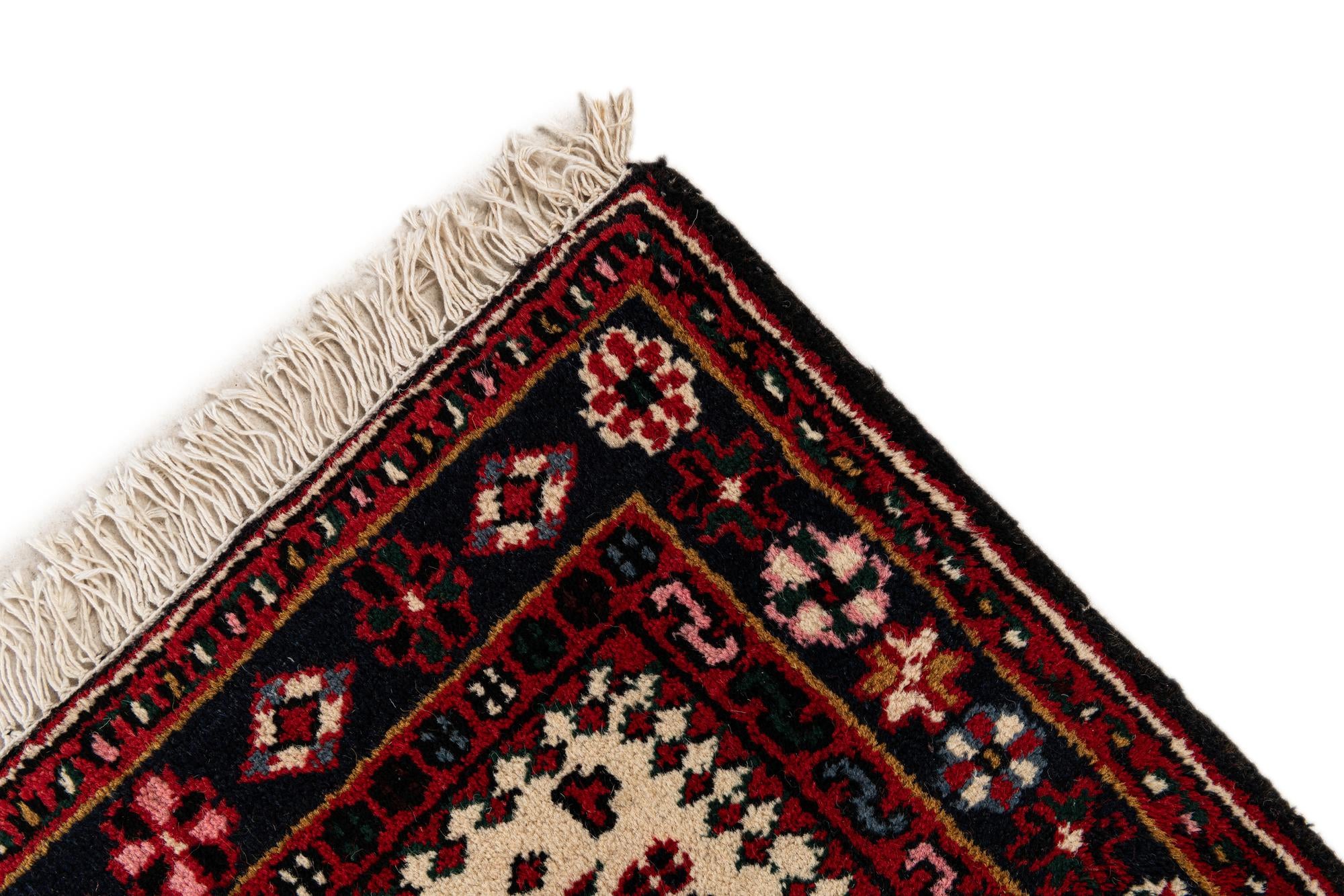 3' 1 x 5' 2 Hand Knotted Heriz Wool Rug