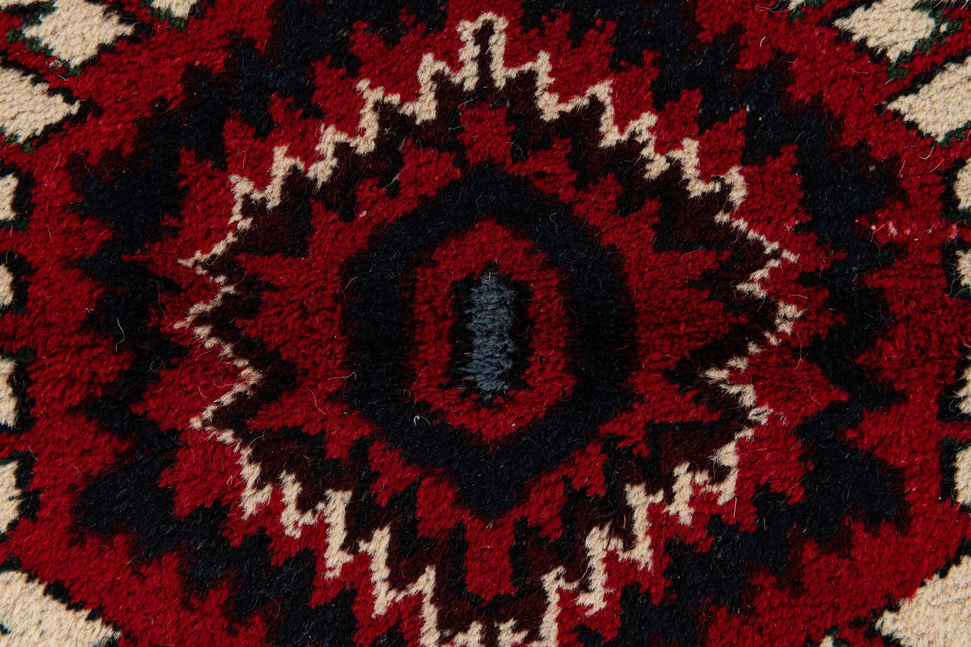 3' 1 x 5' 2 Hand Knotted Heriz Wool Rug