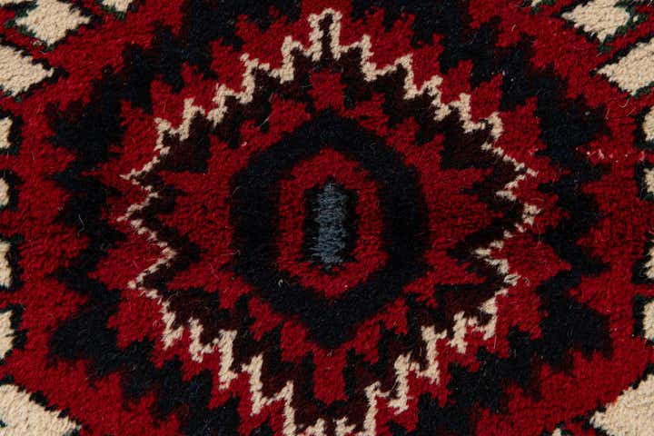 3' 1 x 5' 2 Hand Knotted Heriz Wool Rug