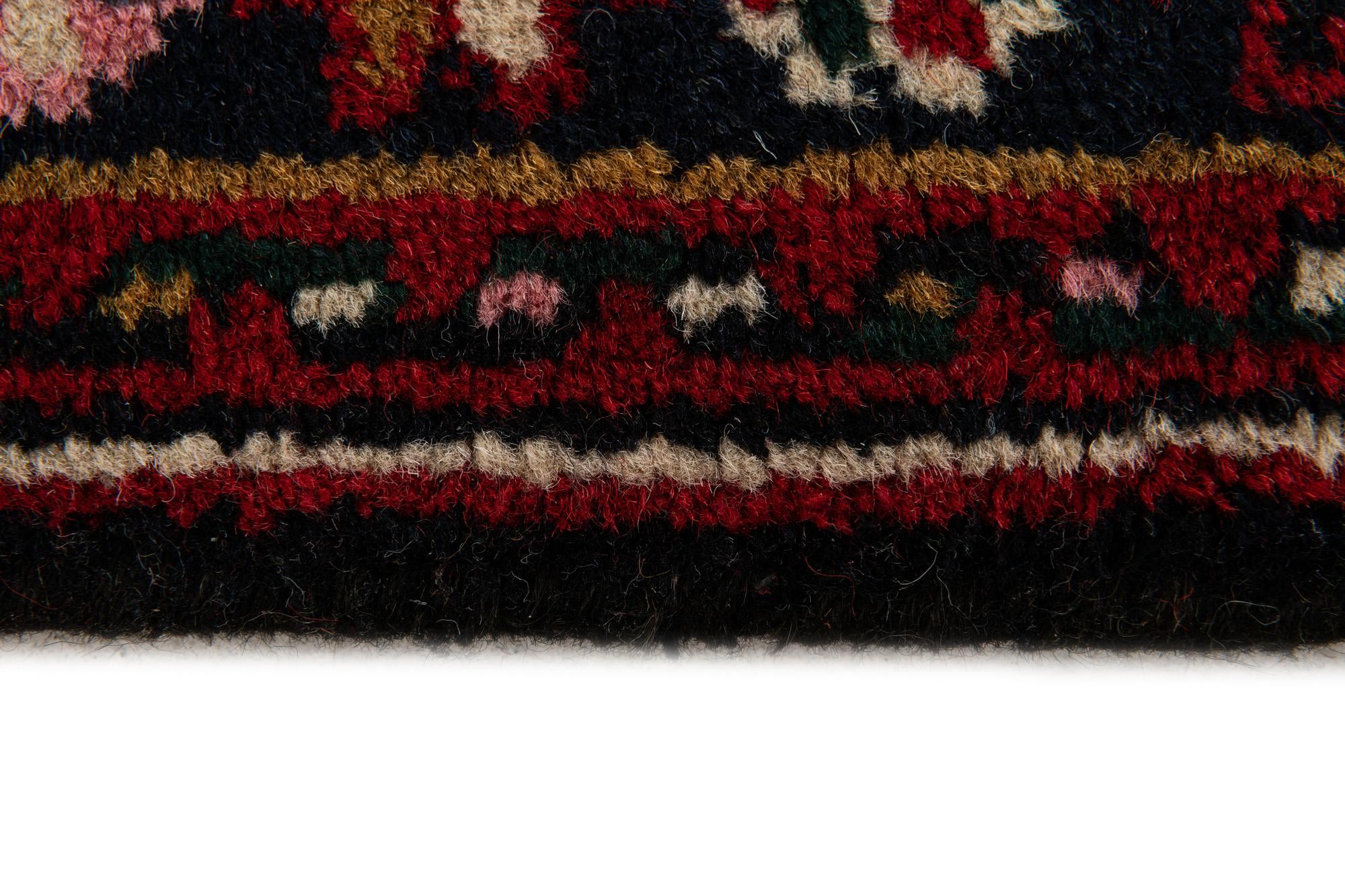 3' 1 x 5' 2 Hand Knotted Heriz Wool Rug